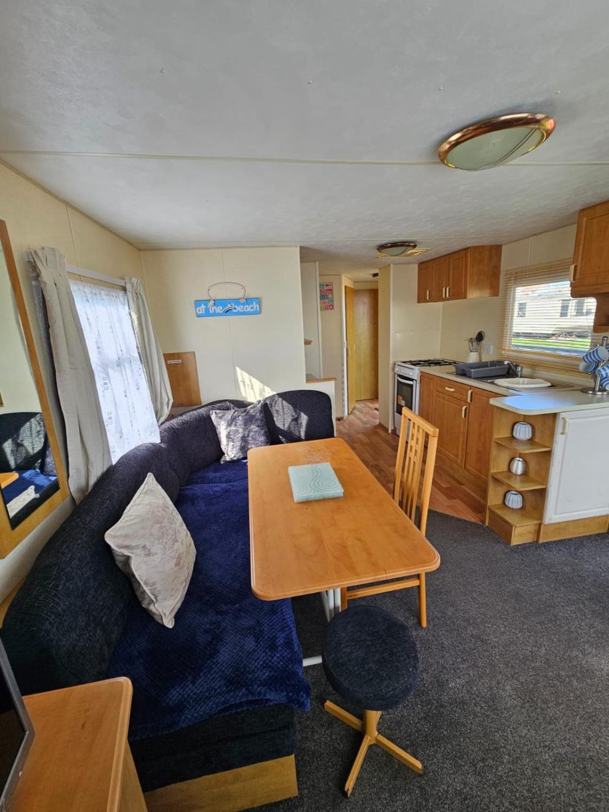 Caravan Holiday Let 2 Bedroom Happy Days South Chapel Saint Leonards 05 Exteriör bild